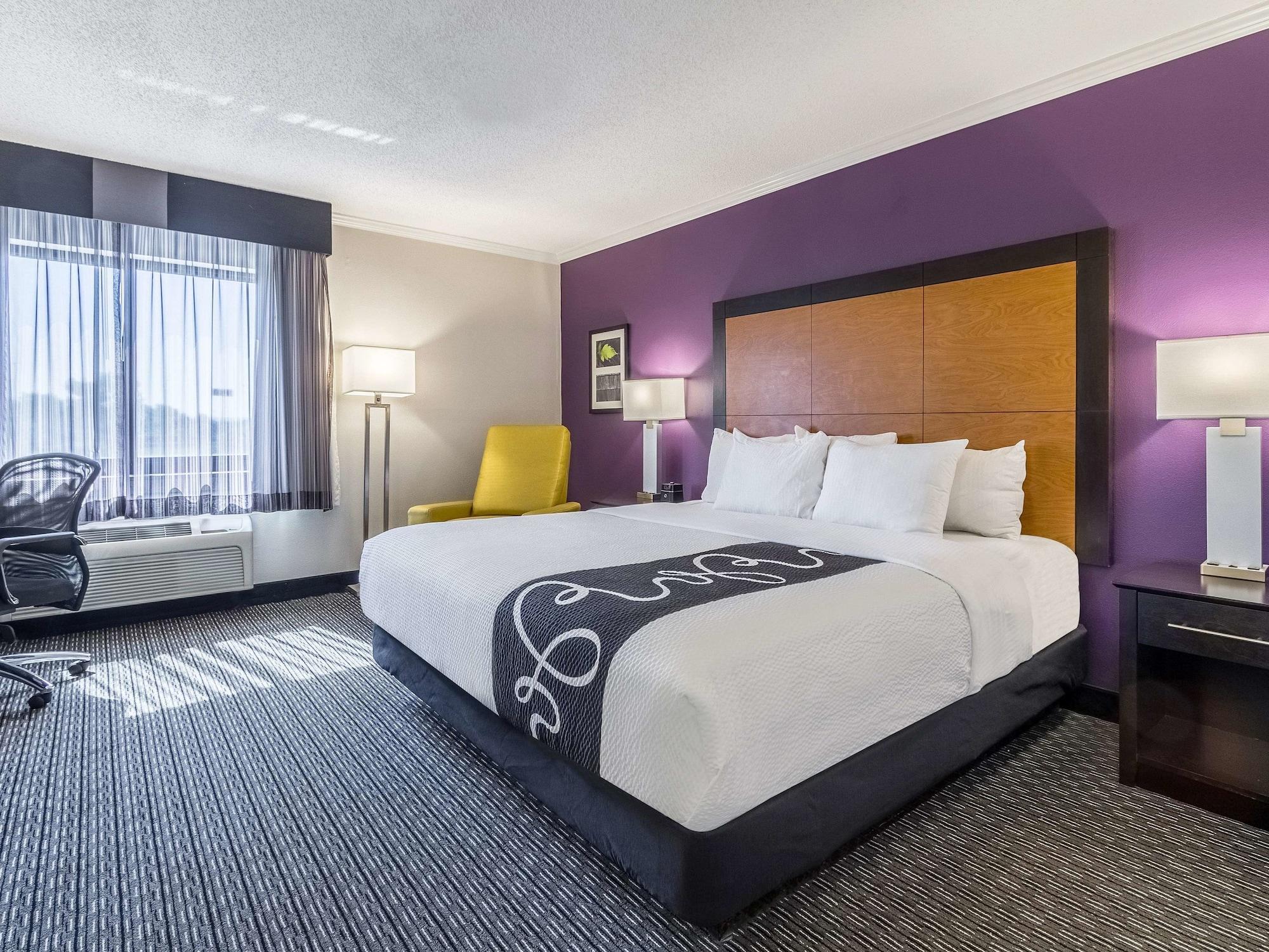 La Quinta By Wyndham Cleveland - Airport North Ξενοδοχείο Εξωτερικό φωτογραφία