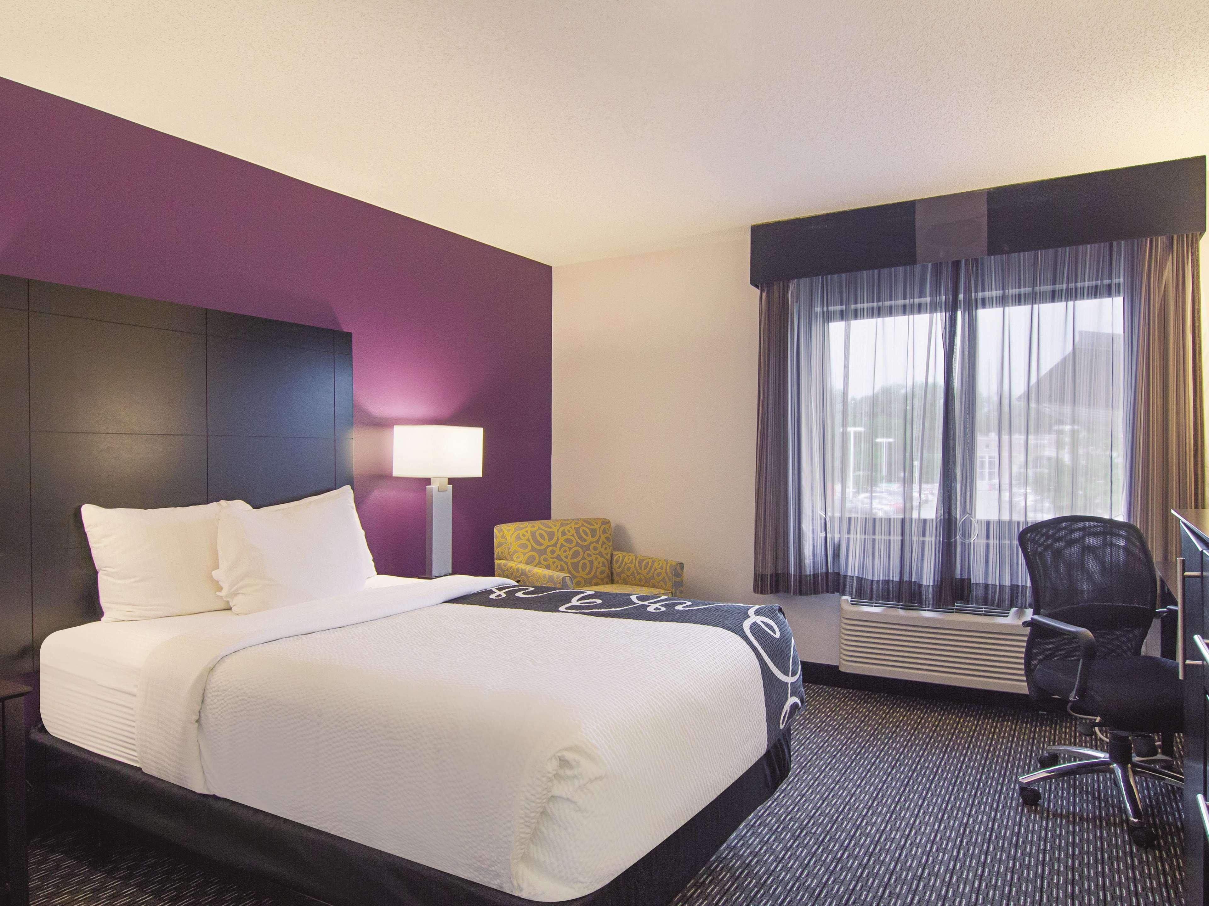 La Quinta By Wyndham Cleveland - Airport North Ξενοδοχείο Εξωτερικό φωτογραφία