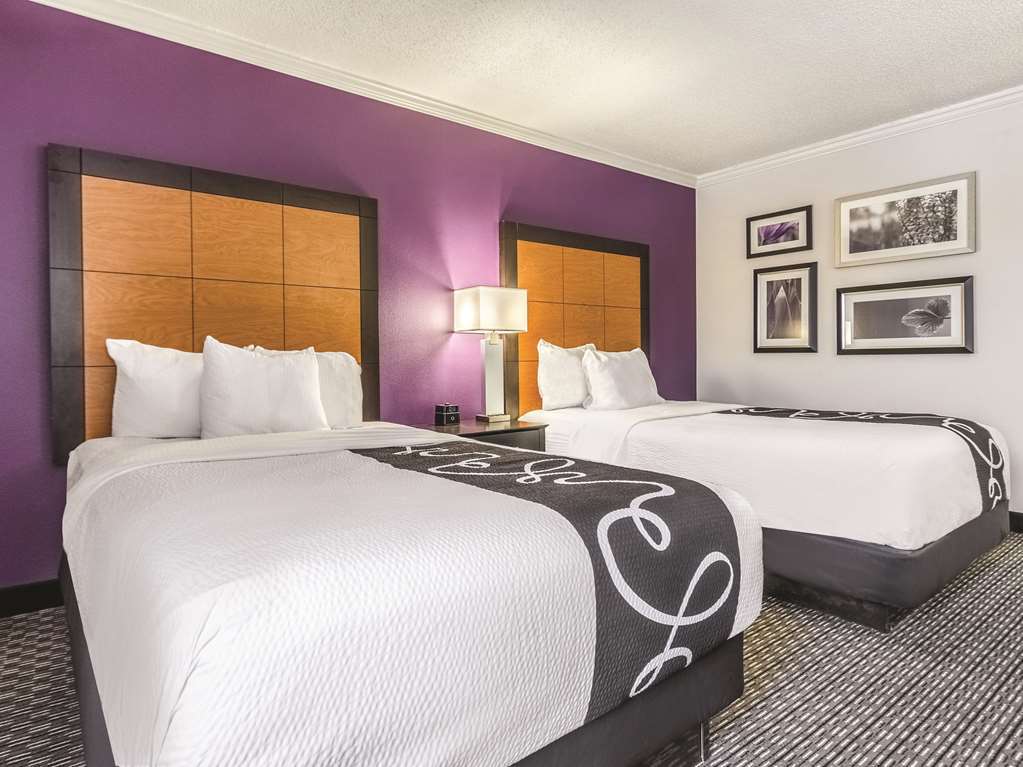 La Quinta By Wyndham Cleveland - Airport North Ξενοδοχείο Δωμάτιο φωτογραφία
