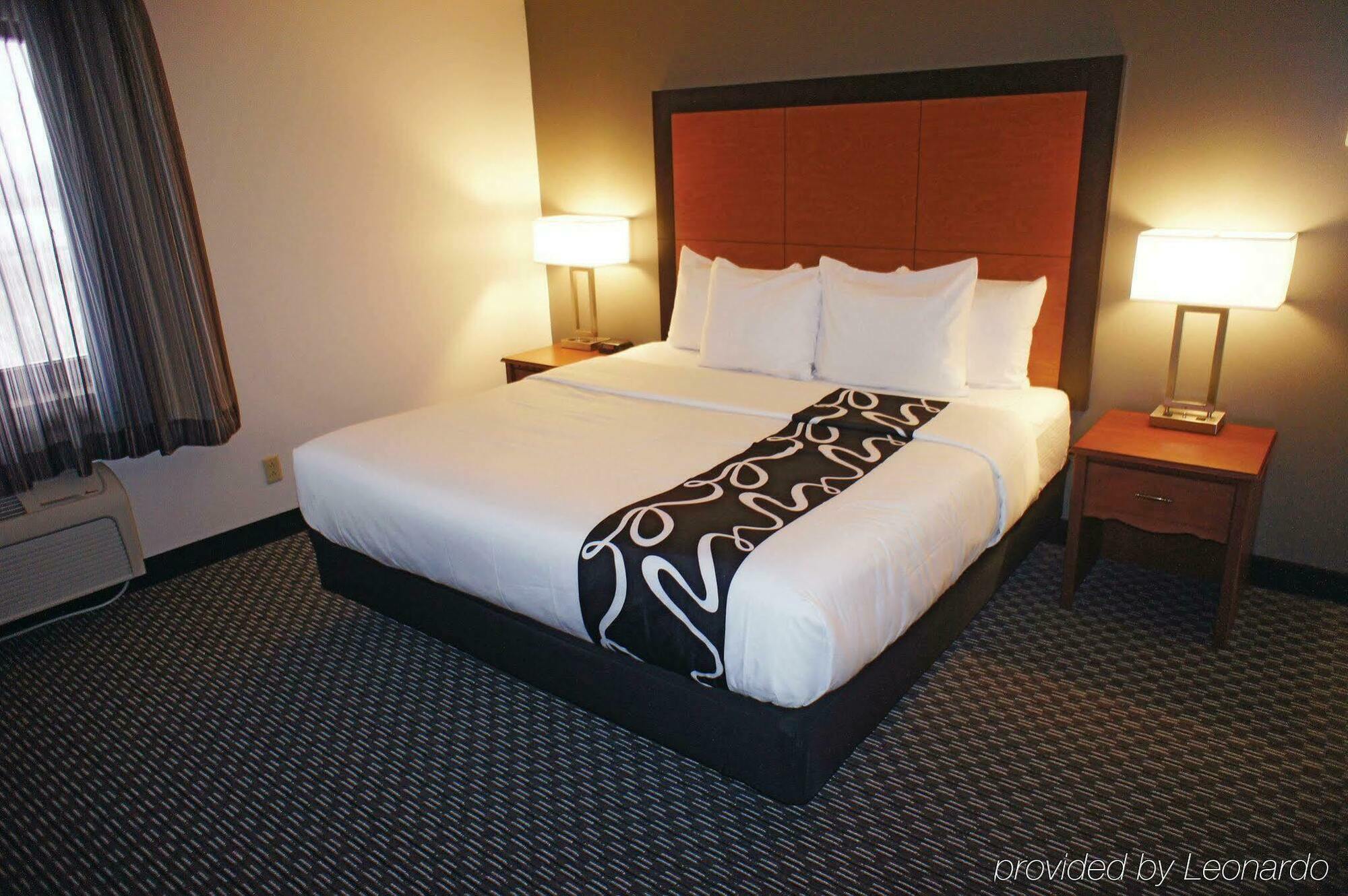La Quinta By Wyndham Cleveland - Airport North Ξενοδοχείο Εξωτερικό φωτογραφία